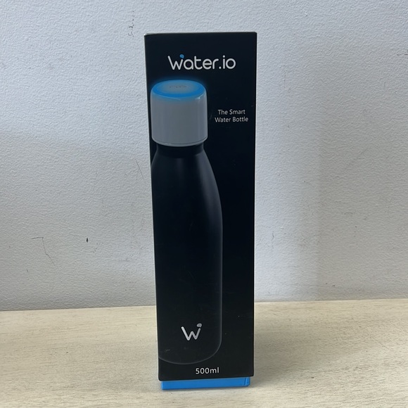 Bluetooth Waterbottle - Picture 4 of 14